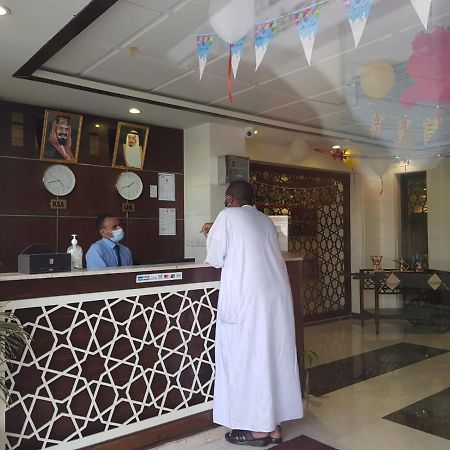 Enwan Suites Hotel Jubail Bagian luar foto
