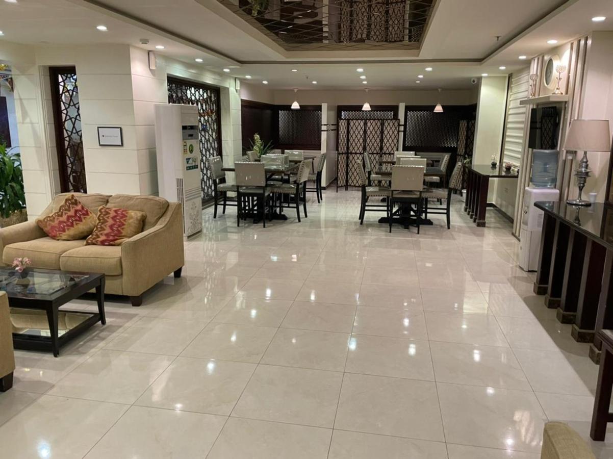 Enwan Suites Hotel Jubail Bagian luar foto