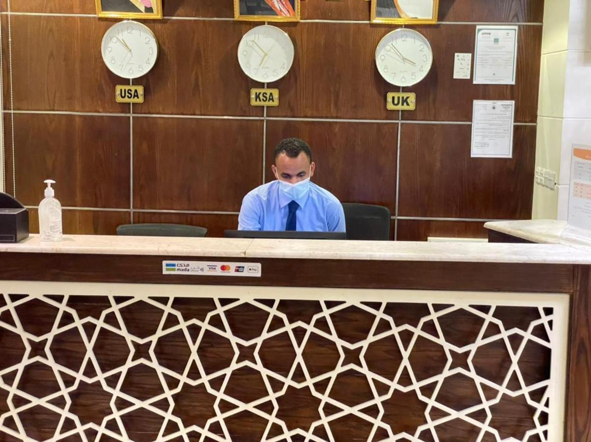 Enwan Suites Hotel Jubail Bagian luar foto