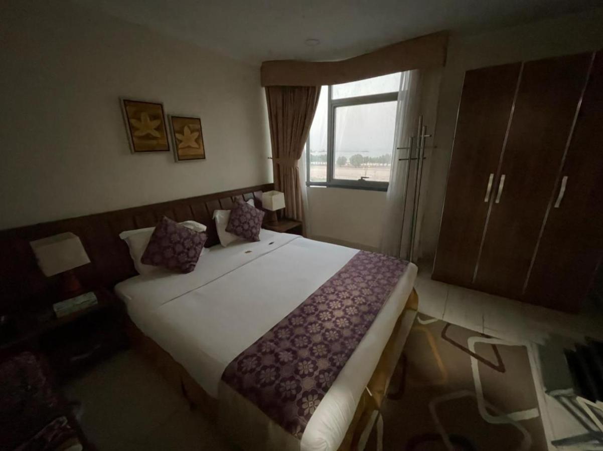 Enwan Suites Hotel Jubail Bagian luar foto