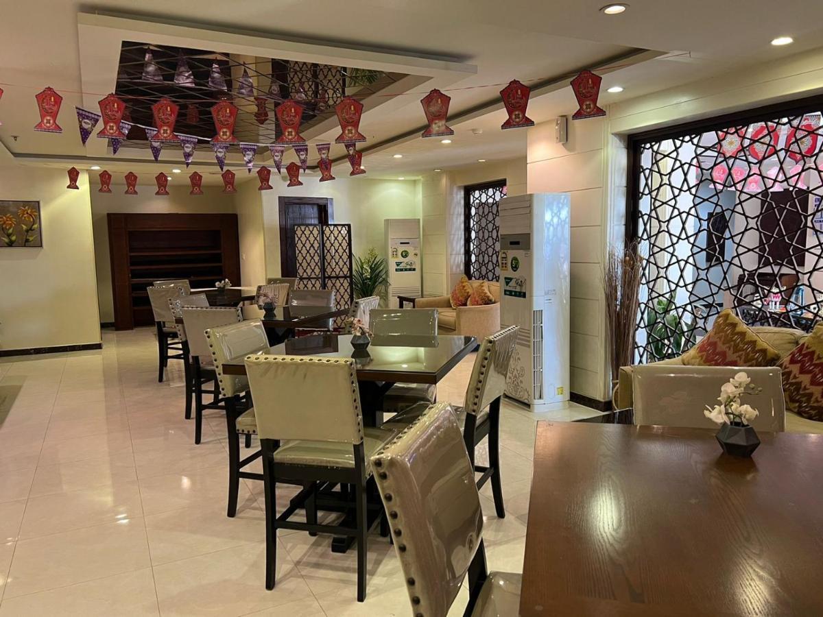 Enwan Suites Hotel Jubail Bagian luar foto